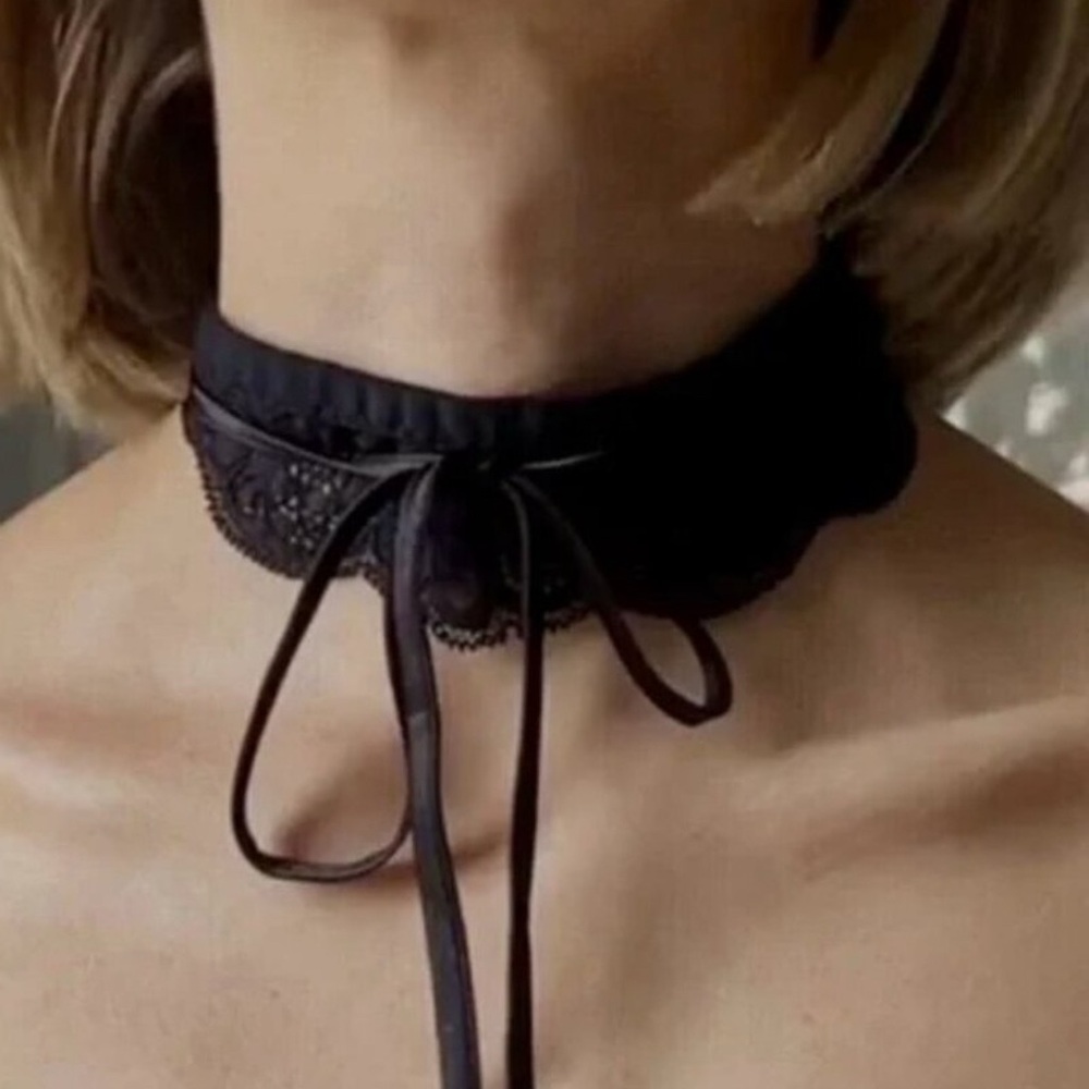 NWT Free people HAH All Choked Up Choker Lace Garter Necklace Black XS S M L XL